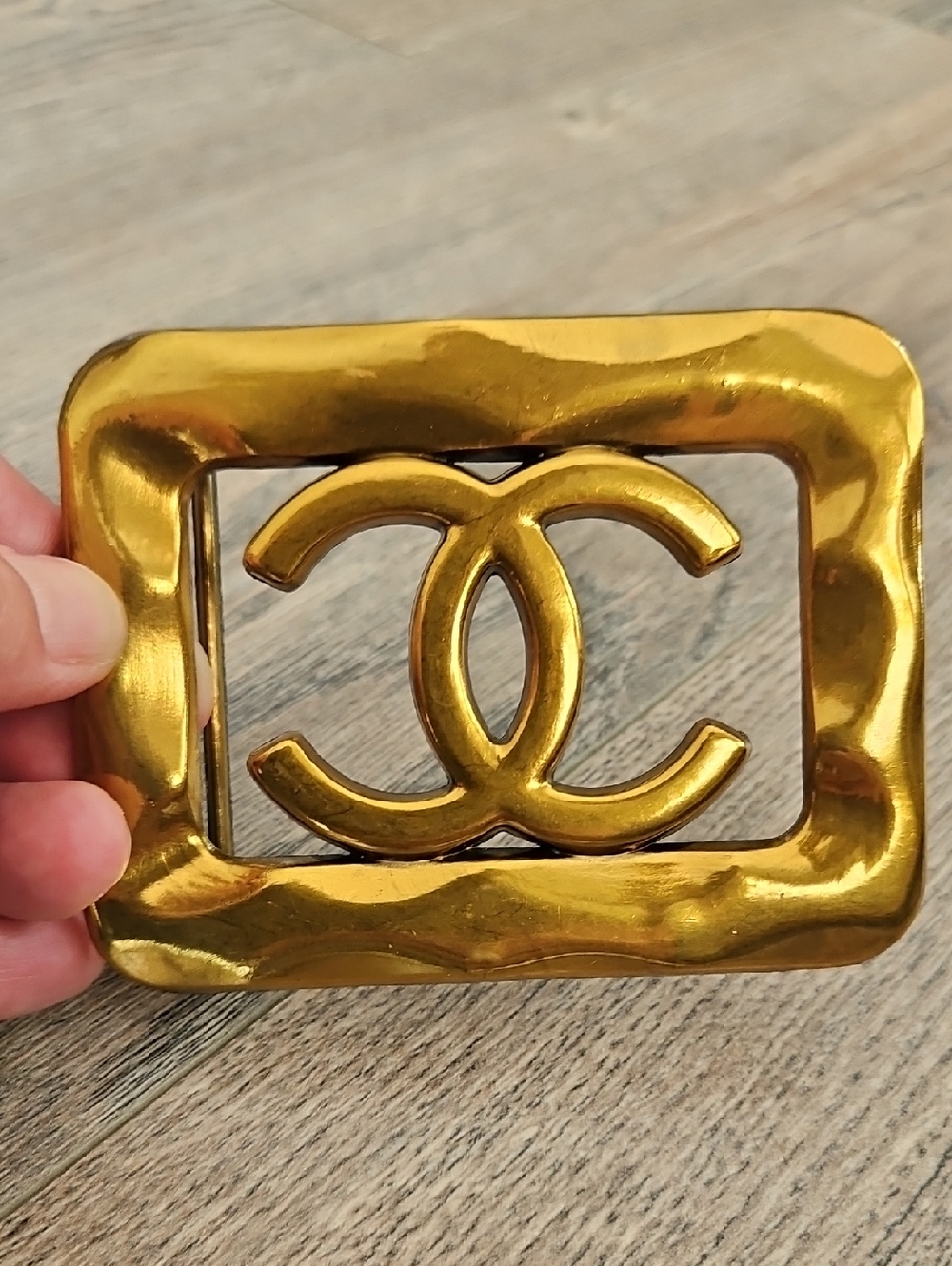 Gold Double CC Logo Buckle Luxury
